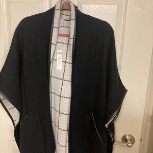 Chico's Black and White Knit Ruana